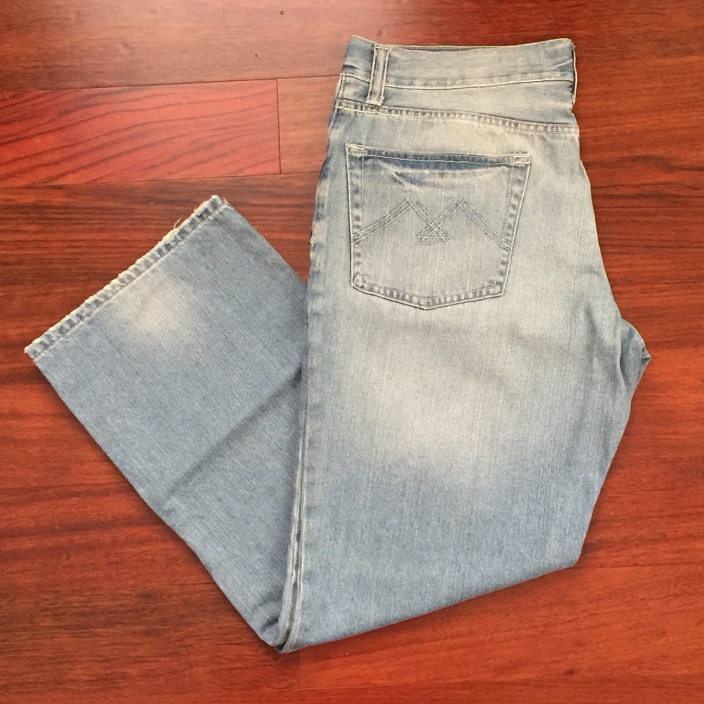 American Rag Douglas Distressed Jeans Size 36X32